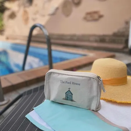 Vila Thepoolhouse Artemida Agios Spyridon  Exteriér fotografie